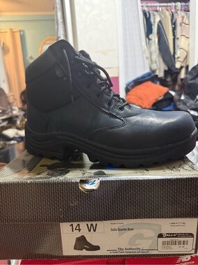 Black Men's Quarter Work Boot